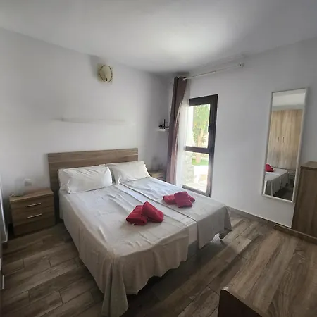 Modern Ground Floor , A Few Steps From The Appartement *