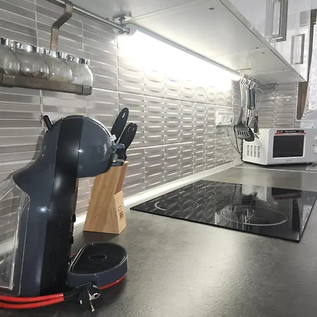 Appartement Modern Ground Floor , A Few Steps From The